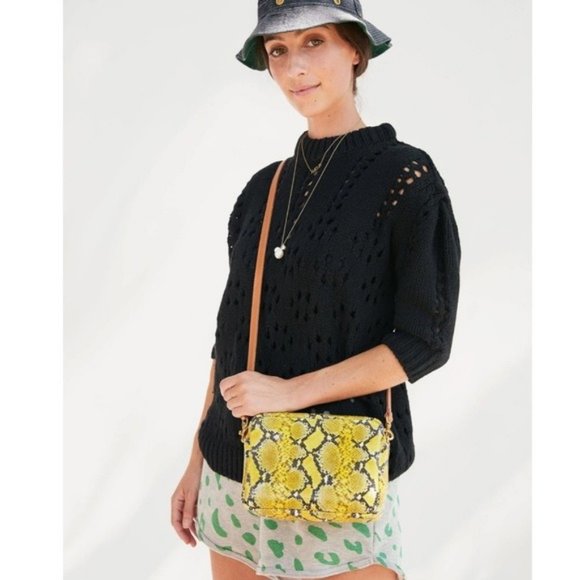 Clare V. Midi Sac in Yellow Mini Snake Print Leather Convertible Bag NWT - Picture 4 of 6